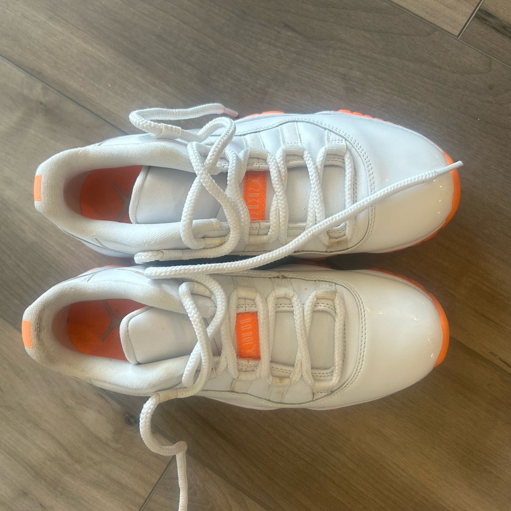 Jordan 11 retro low citrus